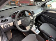 Opel Astra 10