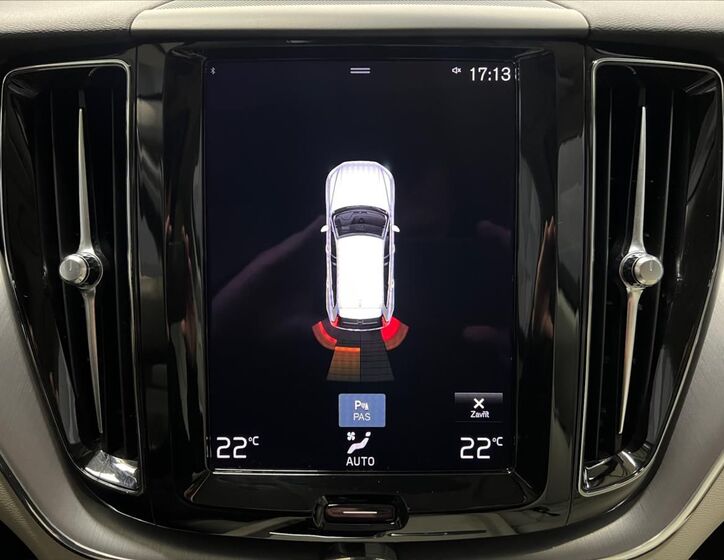 Volvo XC60 15