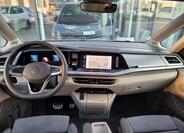 Volkswagen Multivan 14