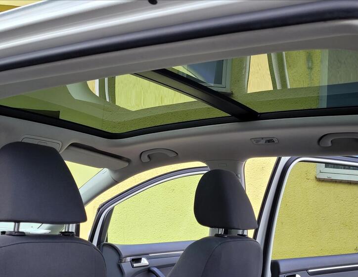 Volkswagen Touran 20