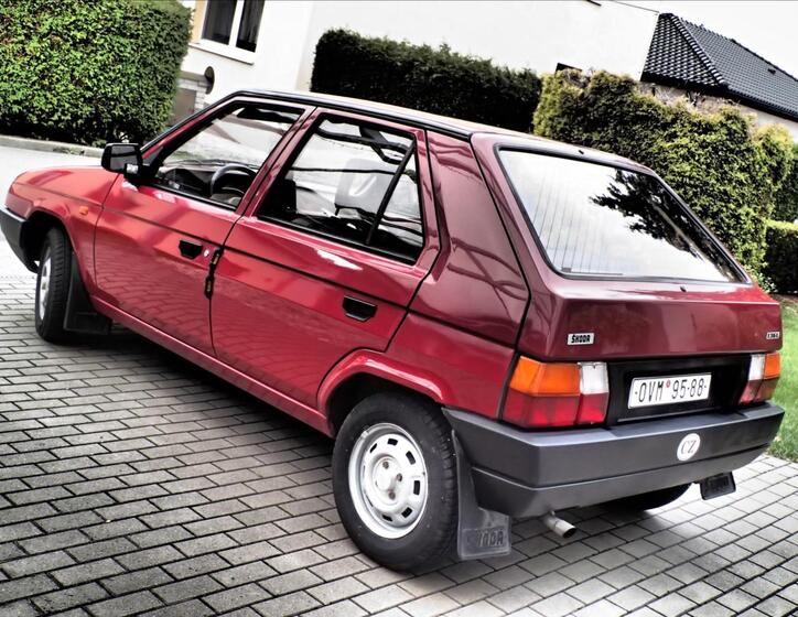 Škoda Favorit 4