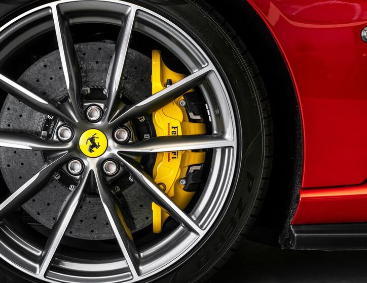 Ferrari 812 13