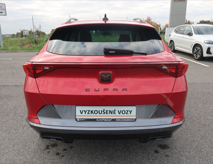 Cupra Formentor 6
