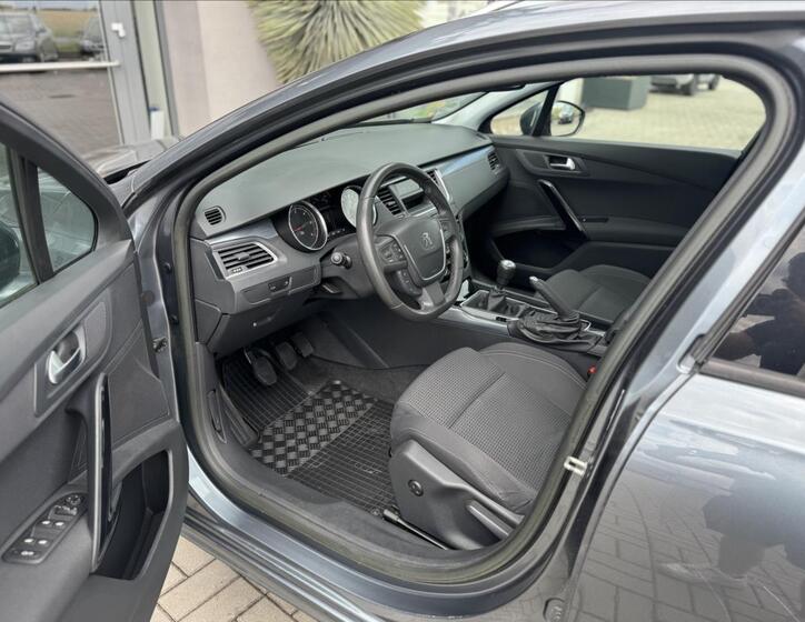 Peugeot 508 9