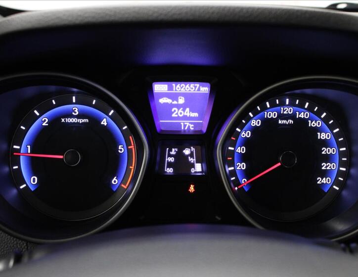 Hyundai i30 22