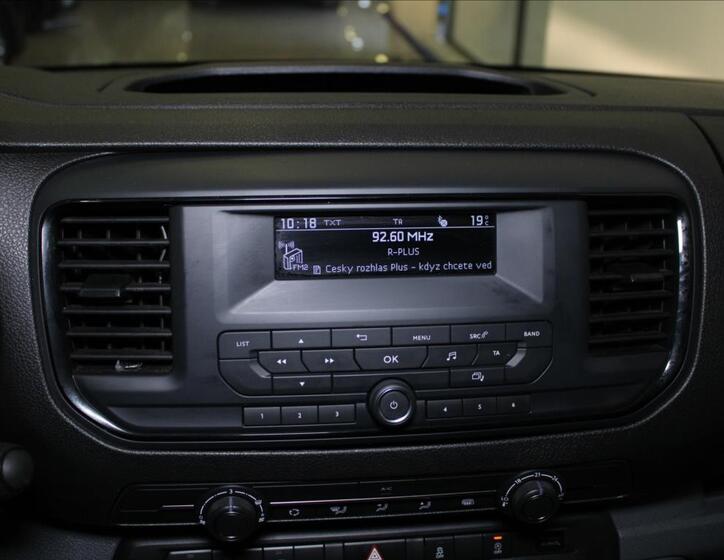 Peugeot Expert 9