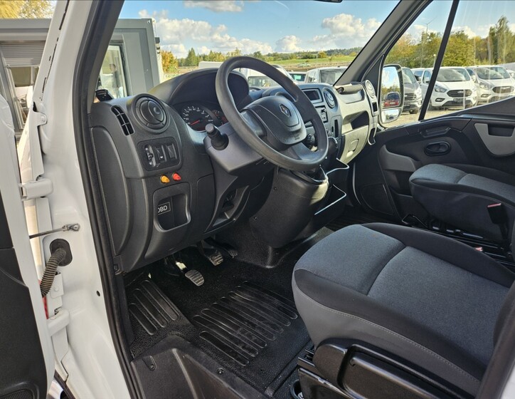 Renault Master 7