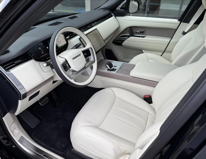 Land Rover Range Rover 11