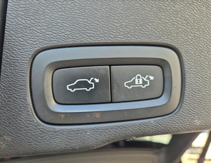 Volvo XC60 12