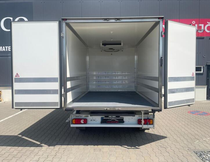 Renault Master 7