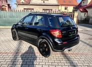 Suzuki SX4 7