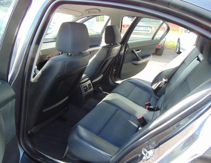 BMW Řada 3 14