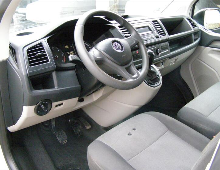 Volkswagen Transporter 13