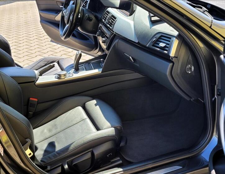 BMW Řada 3 25