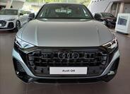 Audi Q8 2