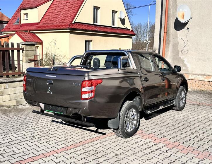 Mitsubishi L200 3