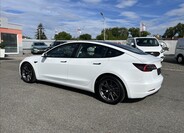 Tesla Model 3 9