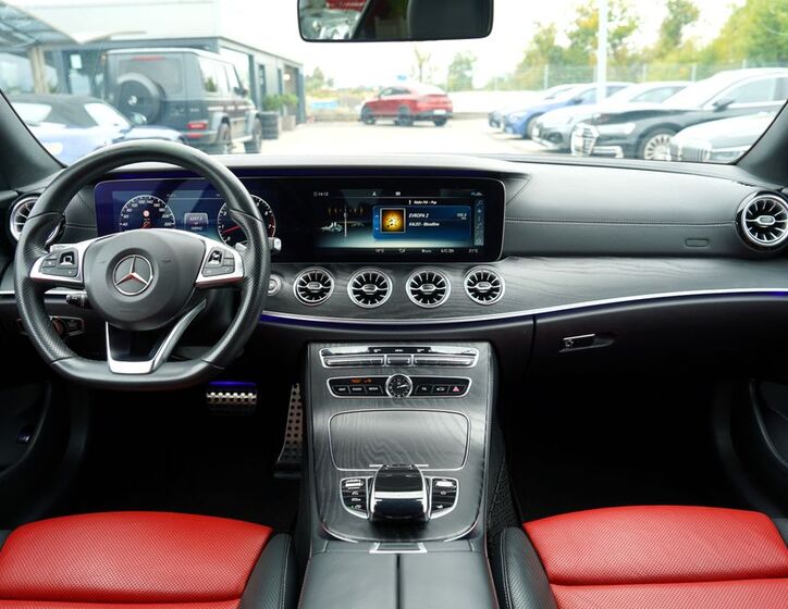Mercedes-Benz Třídy E 26