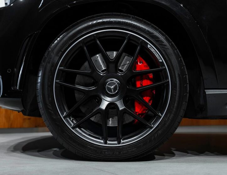 Mercedes-Benz GLE 6
