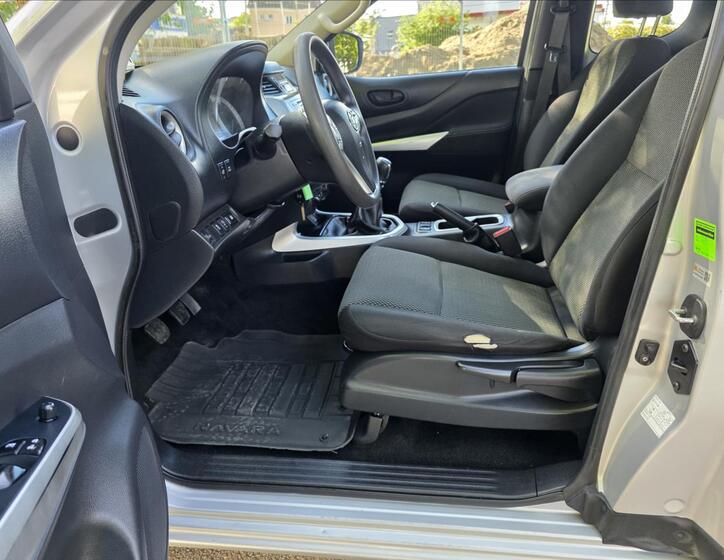 Nissan Navara 9