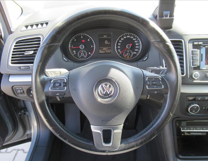 Volkswagen Sharan 10