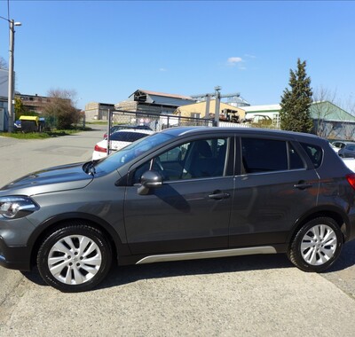 Suzuki SX4 S-Cross 9