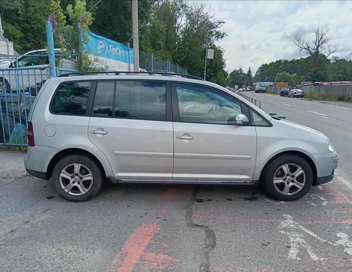 Volkswagen Touran 15