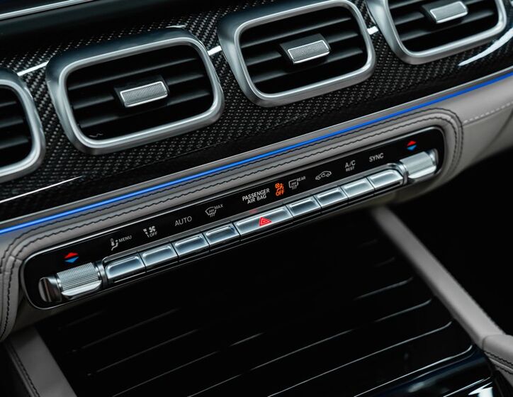 Mercedes-Benz GLE 8