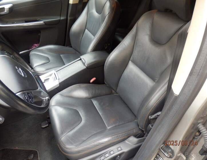 Volvo XC60 12