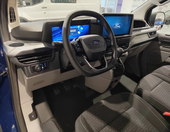 Ford Transit Custom 17