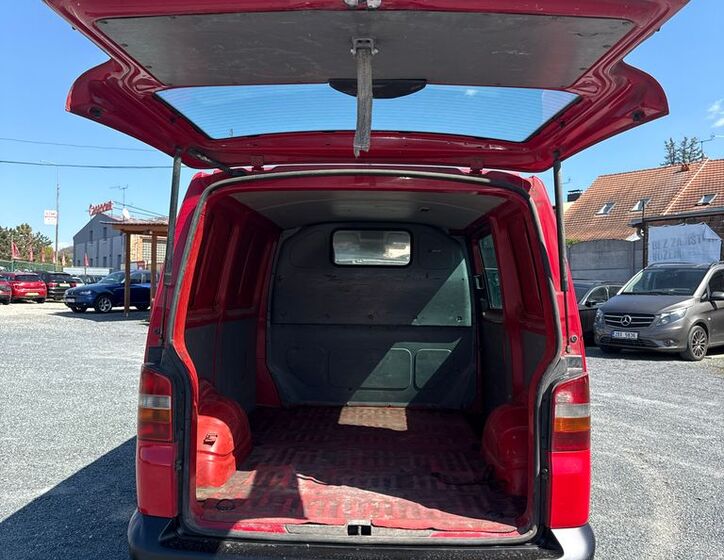 Volkswagen Transporter 22
