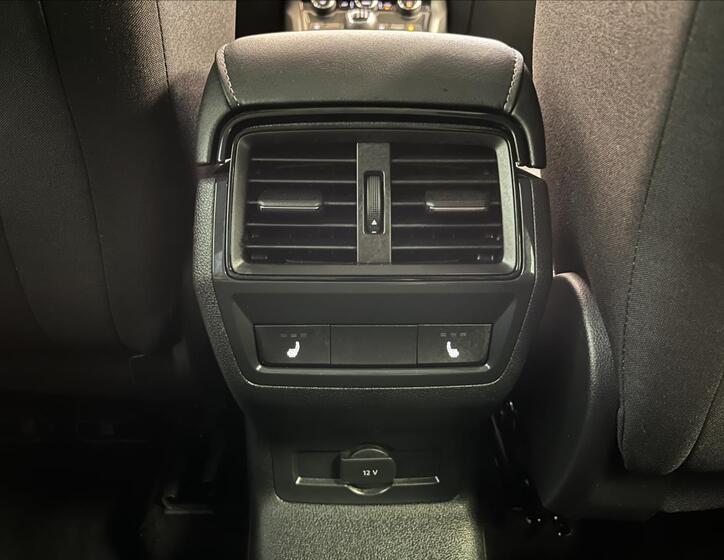 Škoda Karoq 24