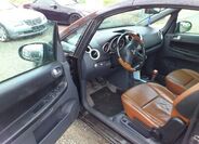 Mitsubishi Colt 9