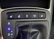 Hyundai i10 16