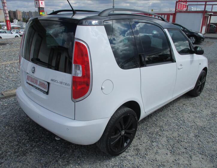 Škoda Roomster 5