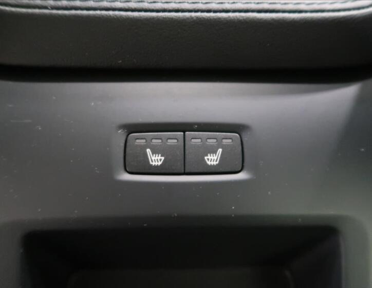Volvo V90 14