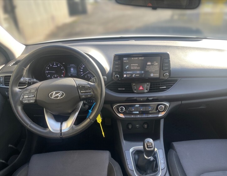 Hyundai i30 9