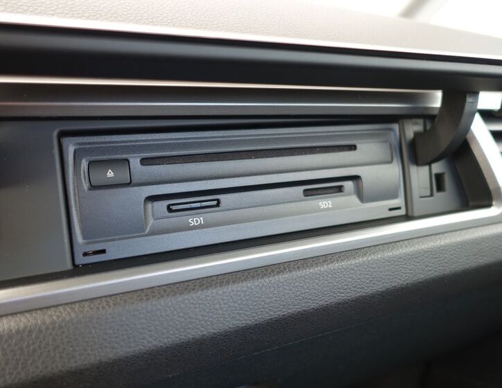 Volkswagen Touran 26