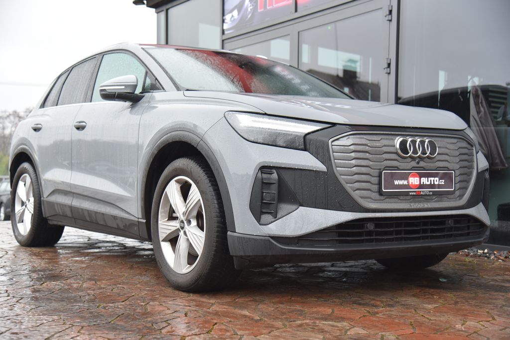 Audi Q4