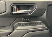 Toyota Land Cruiser 11