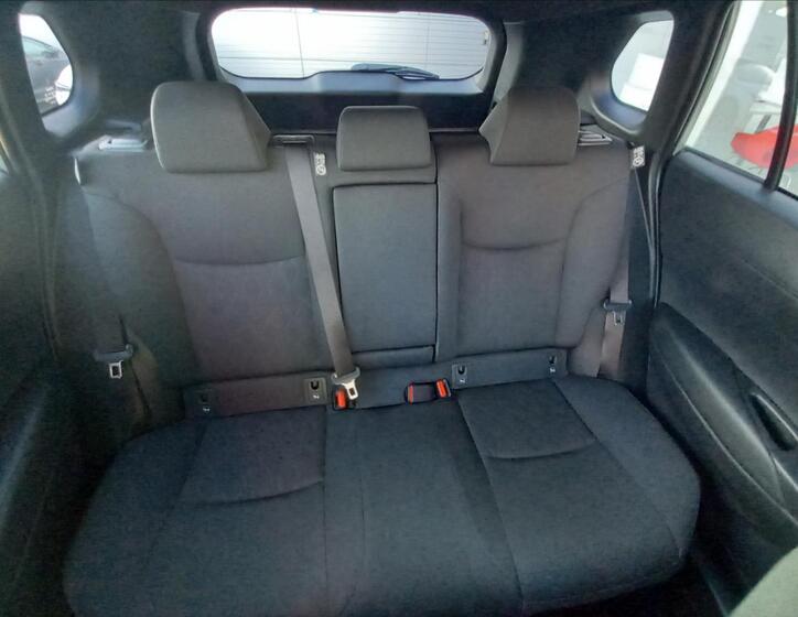Toyota Corolla Cross 10