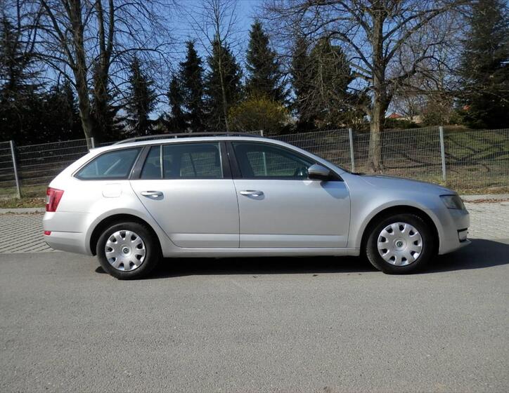 Škoda Octavia 10