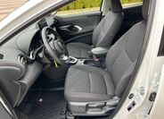 Toyota Yaris 13