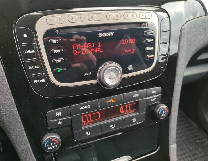 Ford S-MAX 33