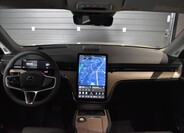 Volvo EX90 16