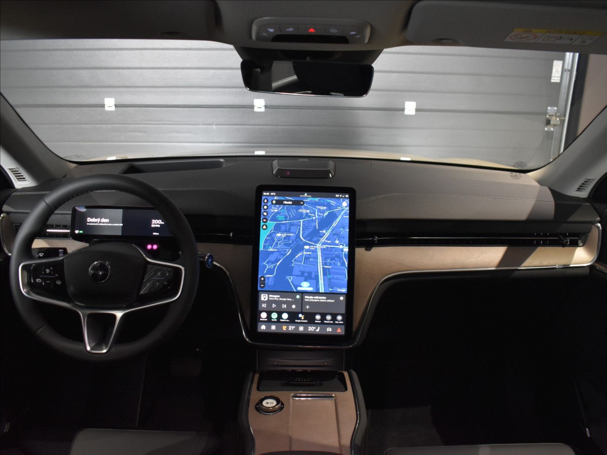 Volvo EX90