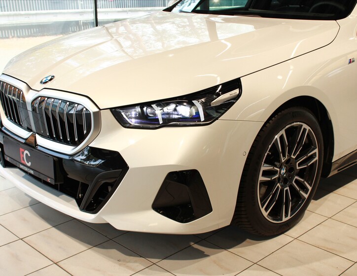 BMW Řada 5 7