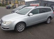 Volkswagen Passat 2