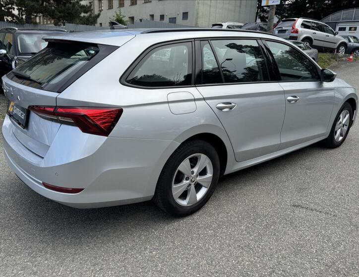 Škoda Octavia 14