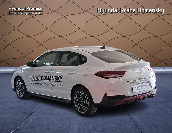 Hyundai i30 4